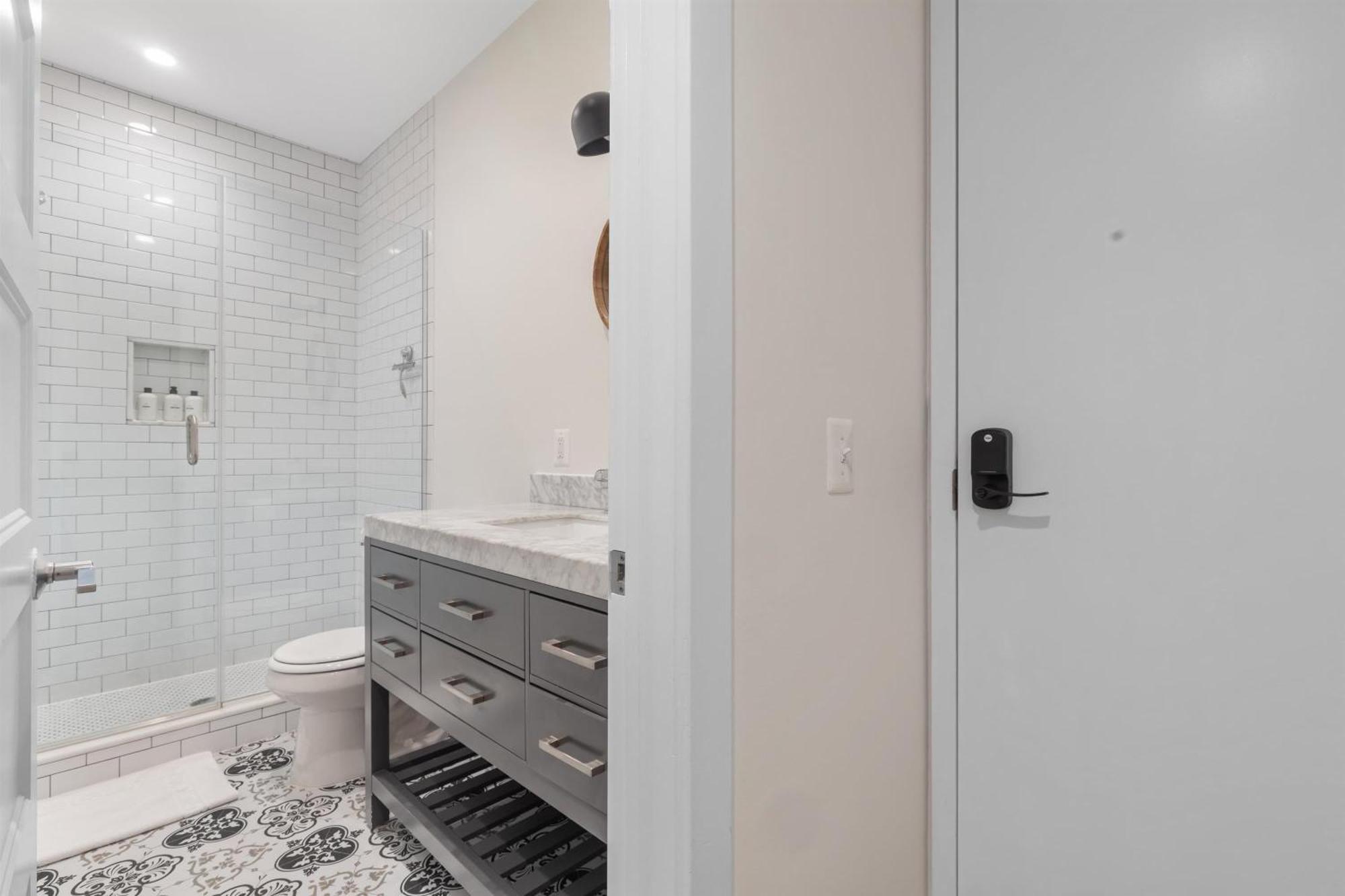 Lovely 1-Br Suite In The Heart Of Adams Morgan וושינגטון מראה חיצוני תמונה